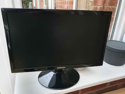 Photo of free Samsung Monitor (Colehill BH21) #1