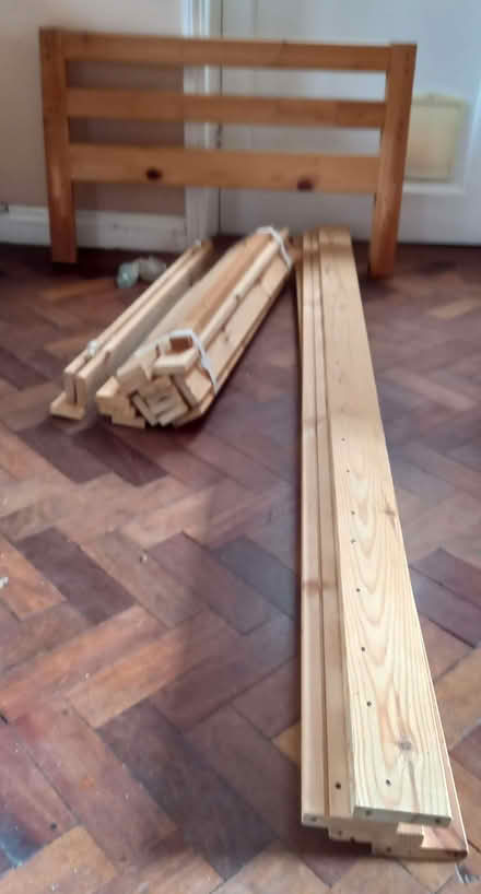 Photo of free single bed (Humphrey's End GL5) #1