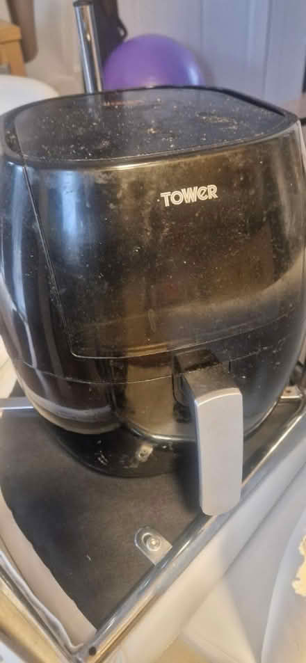 Photo of free Tower Air Fryer (SE25) #1