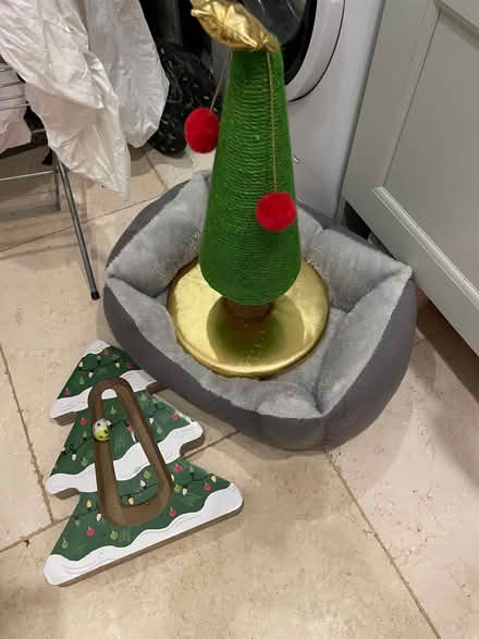 Photo of free Cat bed, scratching post and toy (South Otterington DL7) #1