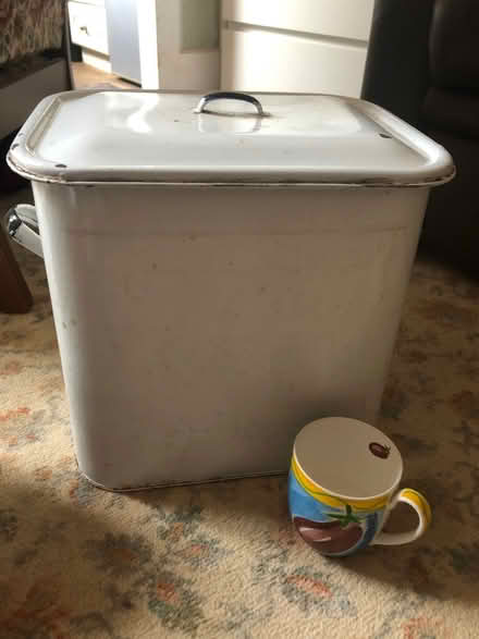 Photo of free Enamel bread / flour bin (Cheadle Heath SK3) #1