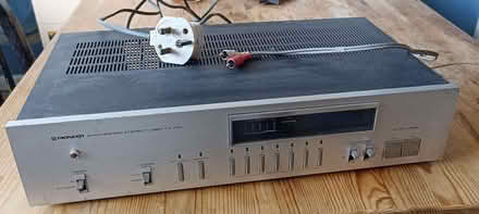 Photo of free Vintage stereo tuner - Pioneer TX-710L - needs repair (Thrupp GL5) #1