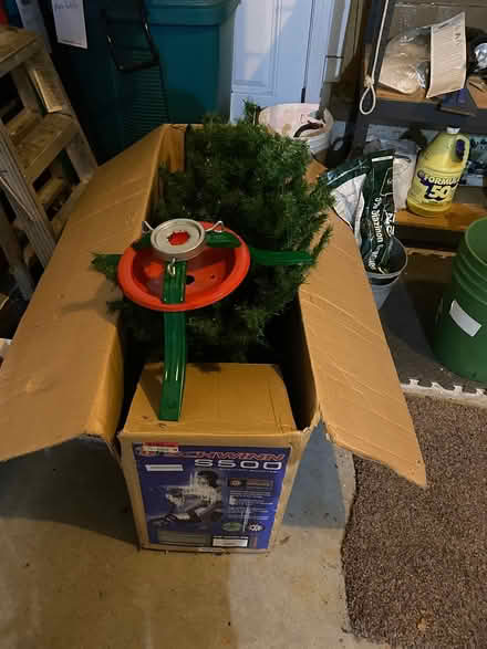 Photo of free Good quality Christmas Tree (Easthampton) #1