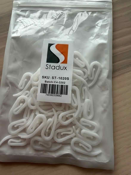 Photo of free Curtain hooks (Earl’s Court SW5) #1