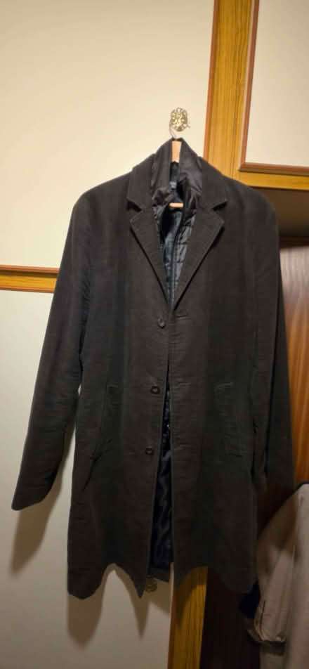 Photo of free Looking coat warm medium size (Stretford M32) #1