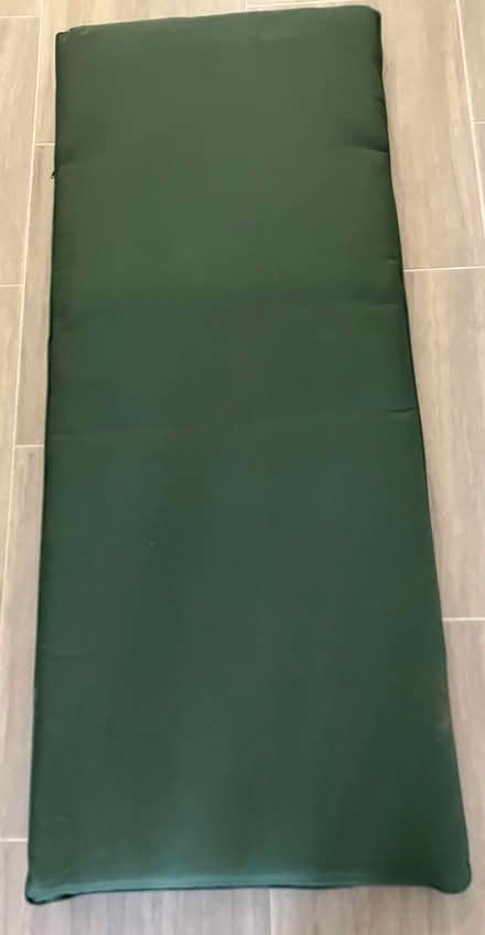 Photo of free garden bench pad (Carlisle CA2) #1