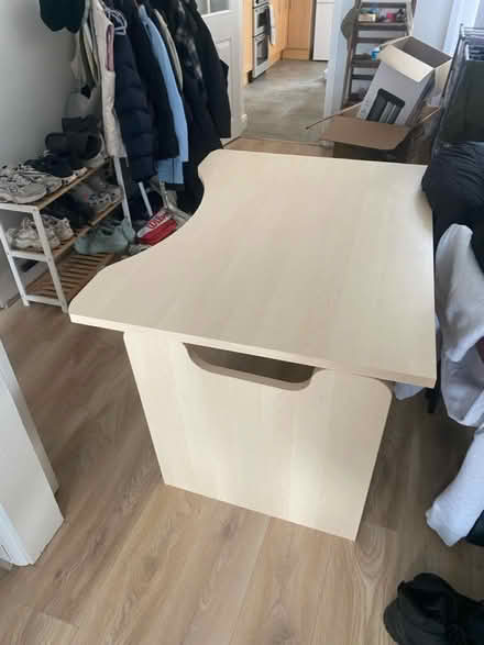 Photo of free large curved office desk (Gloucester Road, RG30) #3
