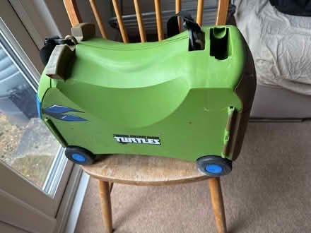 Photo of free Kid travel suit (croydon) #1