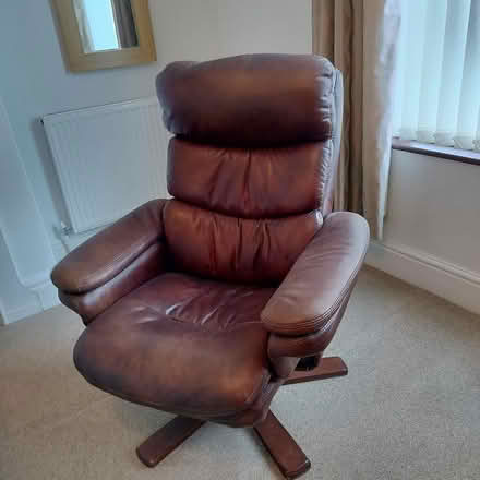 Photo of free Swivel recliner chair (Victoria Road Runcorn) #1