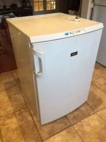 Photo of free freezer (Lee-on-the-Solent PO13) #2