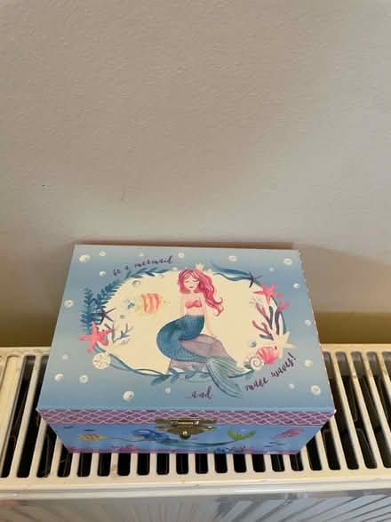Photo of free Jewellery Box with music (Mill Hill (NW7)) #2