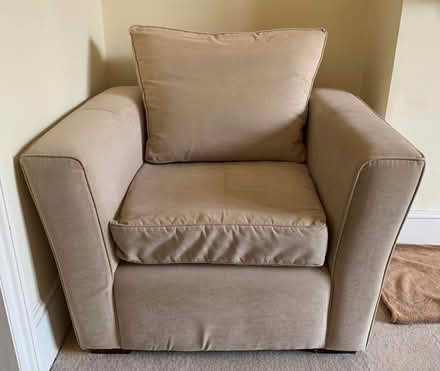 Photo of free Armchair (Raynes Park SW20) #2