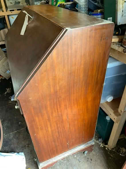 Photo of free Bureau (Carn Brea TR15) #1