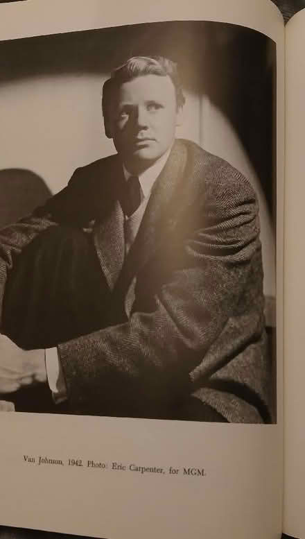 Photo of free B&W book Movie-Star Portraits of the Forties 163 photos (South Croydon CR2) #3