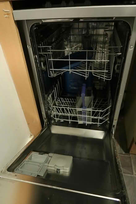 Photo of free Slim Dishwasher (Stoke Newington N16) #2