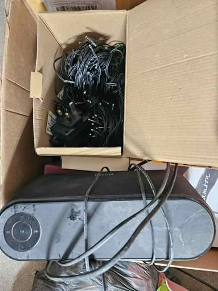 Photo of free Books, files, Bluetooth speaker etc (Curdridge) #4