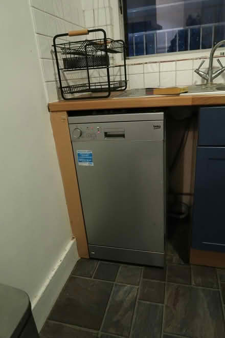 Photo of free Slim Dishwasher (Stoke Newington N16) #1