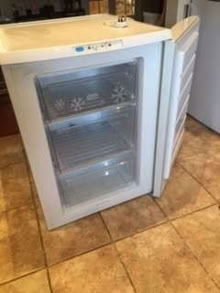 Photo of free freezer (Lee-on-the-Solent PO13) #1