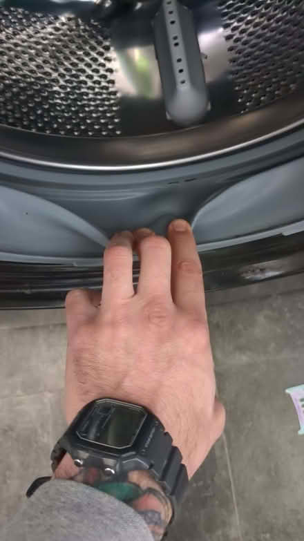 Photo of free Bush WMT0712EB 7KG 1200 Spin Washing Machine - Black (Surrenden BN1) #4