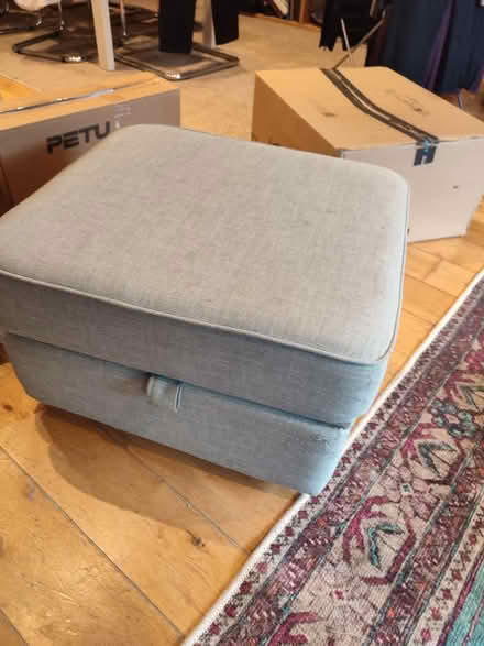 Photo of free Pouffe with storage (WD23 Bushey) #1