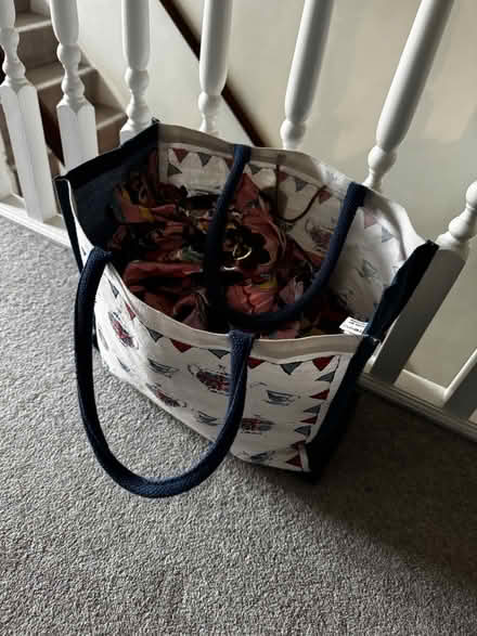 Photo of free Bag of women’s clothing S-M (Amersham HP6) #1