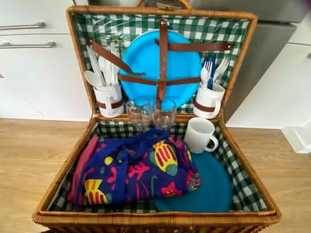 Photo of free Picnic basket (Maidenhead SL6) #1