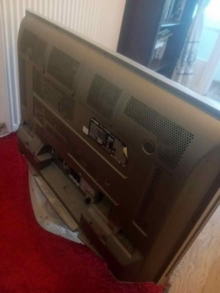 Photo of free Panasonic TV (South oxhey WD19) #2