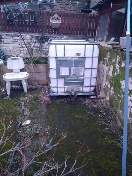 Photo of free Bowser water container (Bradford BD4) #1