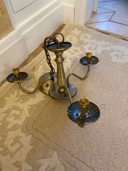 Photo of free Pr8 2hx light fixture (Southport PR8) #1