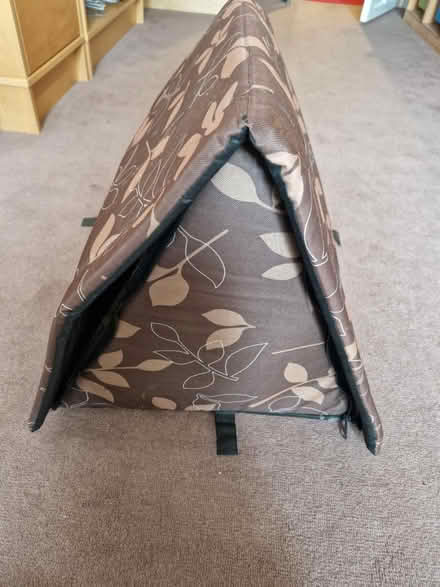 Photo of free Outdoor animal shelter (SW8) #1