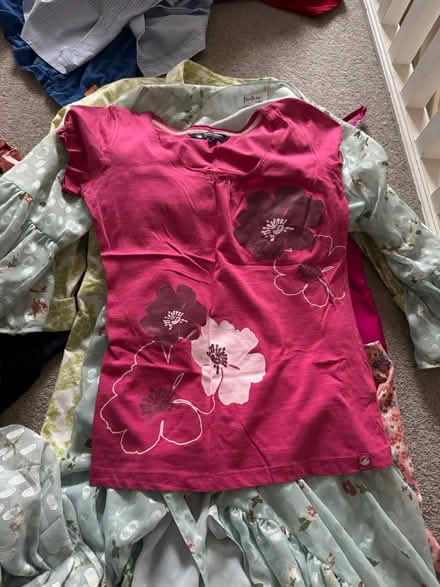 Photo of free Bag of women’s clothing S-M (Amersham HP6) #4