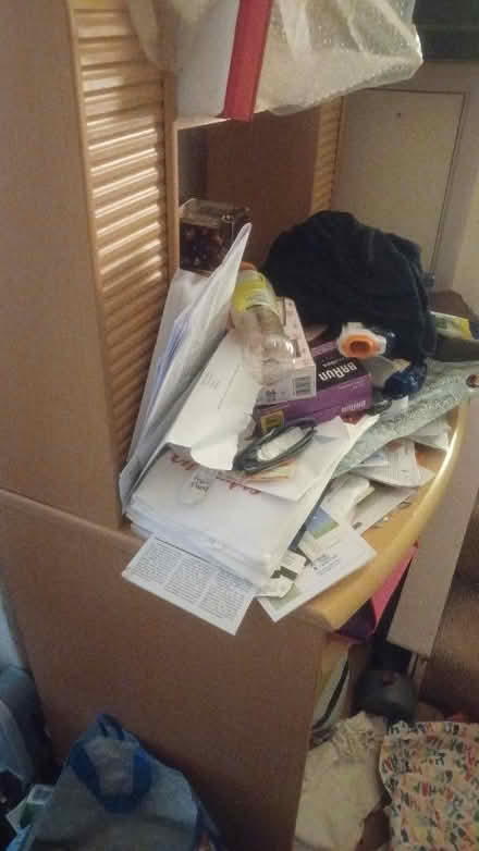 Photo of free Desk (Cliffe BN7) #1