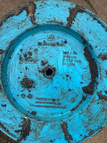 Photo of free 2 pots (Hitchin) #2