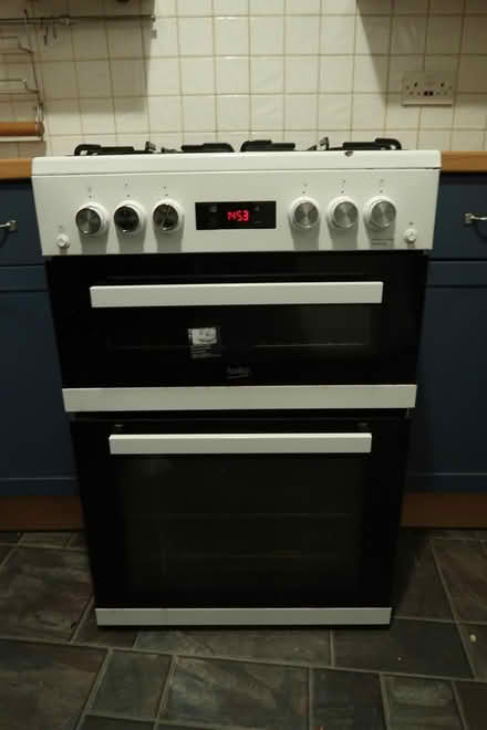 Photo of free Gas cooker (Stoke Newington N16) #2