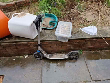 Photo of free Foldable scooter with shoukder strap (Church Hill North B98) #2