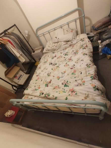 Photo of free Double bed (Saltaire BD18) #2