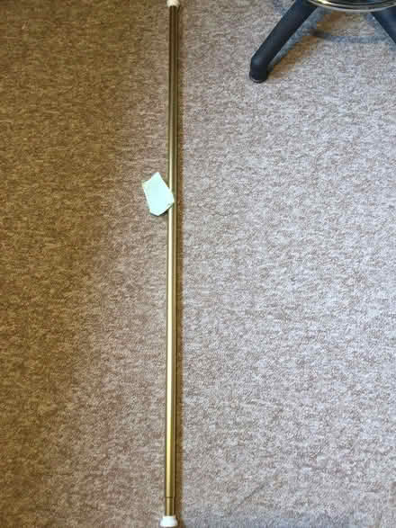 Photo of free White end-capped Telescopic pole (Sandbach Heath CW11) #1