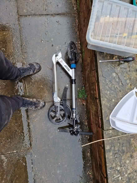 Photo of free Foldable scooter with shoukder strap (Church Hill North B98) #1