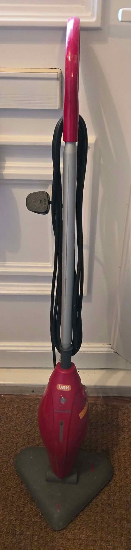 Photo of free Vax Floor Steamer without Attachments (Bozeat NN29) #1