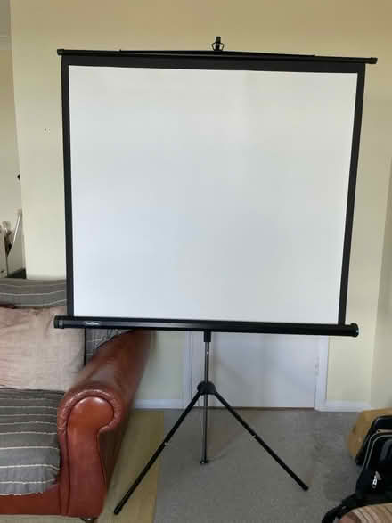 Photo of free VonHaus Projector Screen (Rochester) #1
