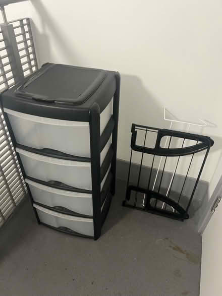 Photo of free 4 drawer unit and 2 Clothes airer (West Green Road N15) #4