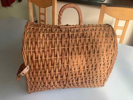 Photo of free Old fashioned cat carrying basket (Loughton IG10) #3