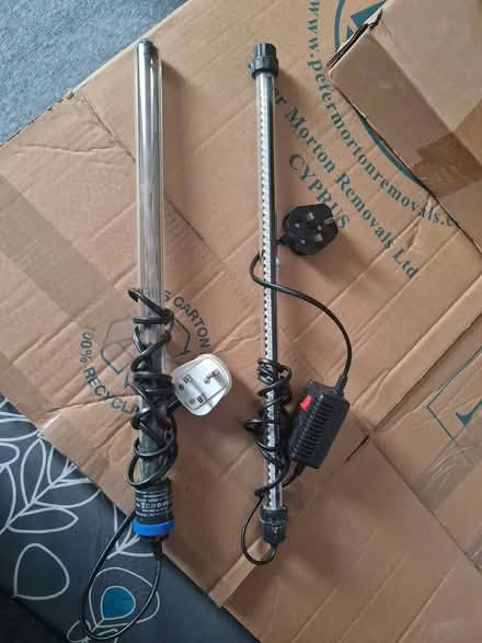 Photo of free A heater and light for fish tank (Ct118ej) #1