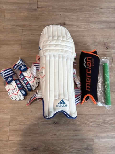 Photo of free Youth cricket gear (Kenilworth CV8) #1