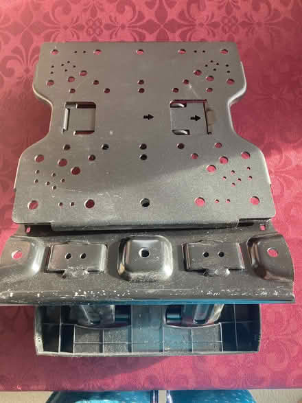 Photo of free TV Wall Mount (Near Eubank Costco) #1