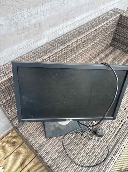 Photo of free Dell monitor (Downley HP13) #1