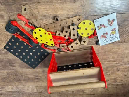 Photo of free kid's construction set (Sydenham SE26) #1