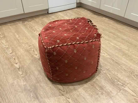 Photo of free Red and gold chenille footrest (needs re-stitching) (New Malden KT3) #4