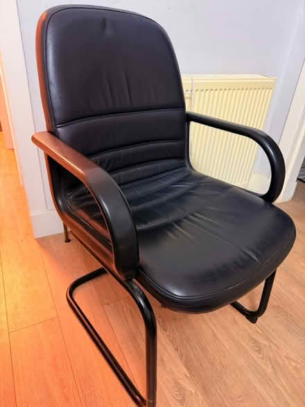 Photo of free Black office chair (Carntyne G32) #1
