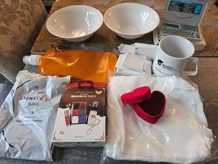 Photo of free White Bowls and other items (Lower Morden SM3) #1
